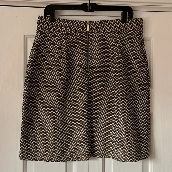 Marks & Spencer Collection Pleated Bronze Geometric Print Skirt 10 Long. - Picture 5 of 8